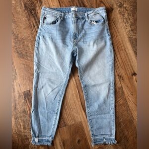 KanCan Women's Relaxed Jean Capri in Light Blue